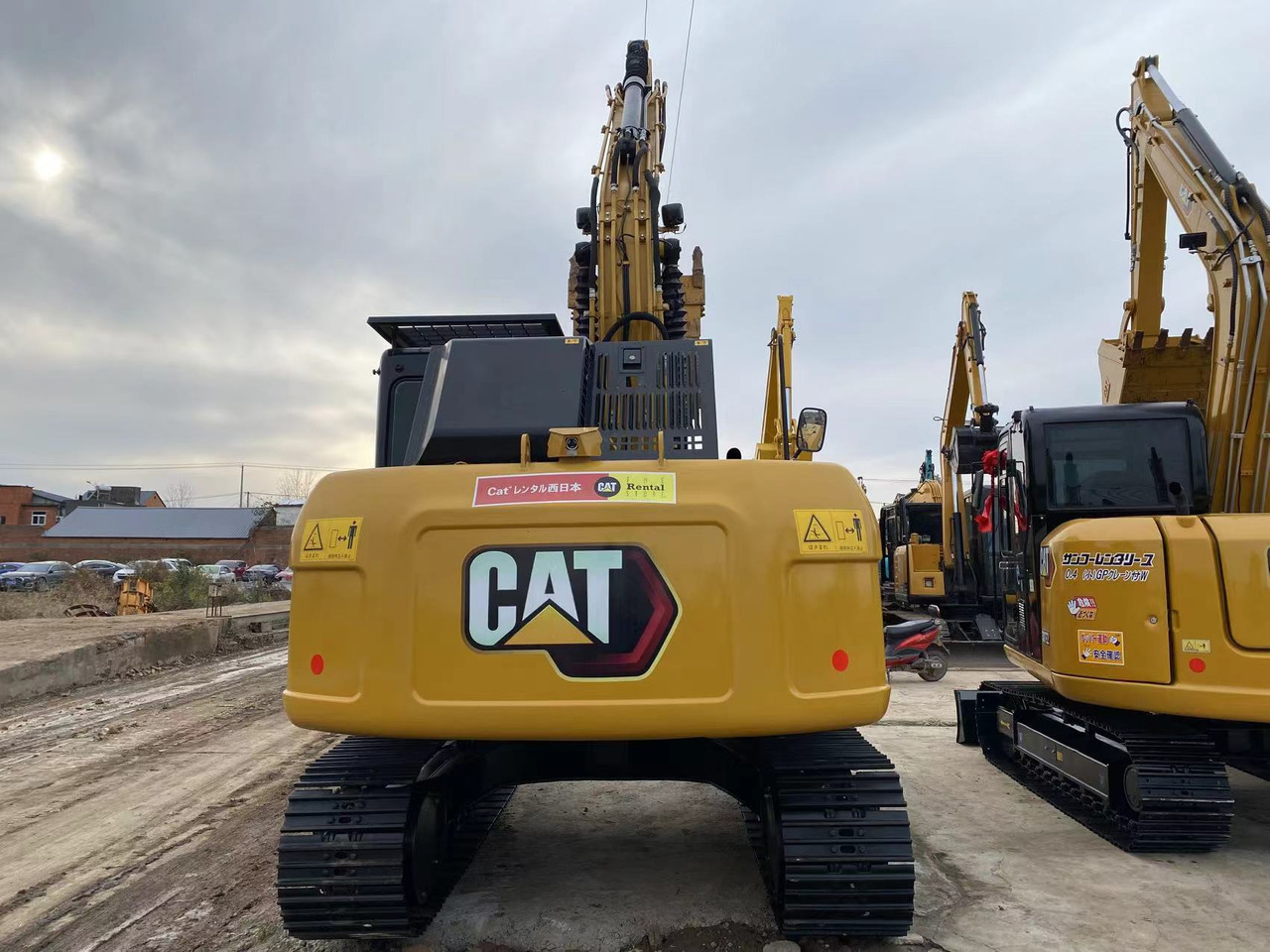 Pelle sur chenille CATERPILLAR 312GC: photos 7