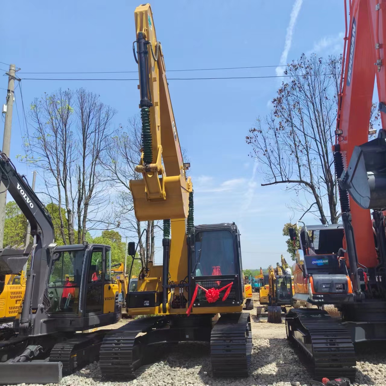 CATERPILLAR 315 - Pelle sur chenille: photos 3 CATERPILLAR 315 - Pelle sur chenille: photos 3