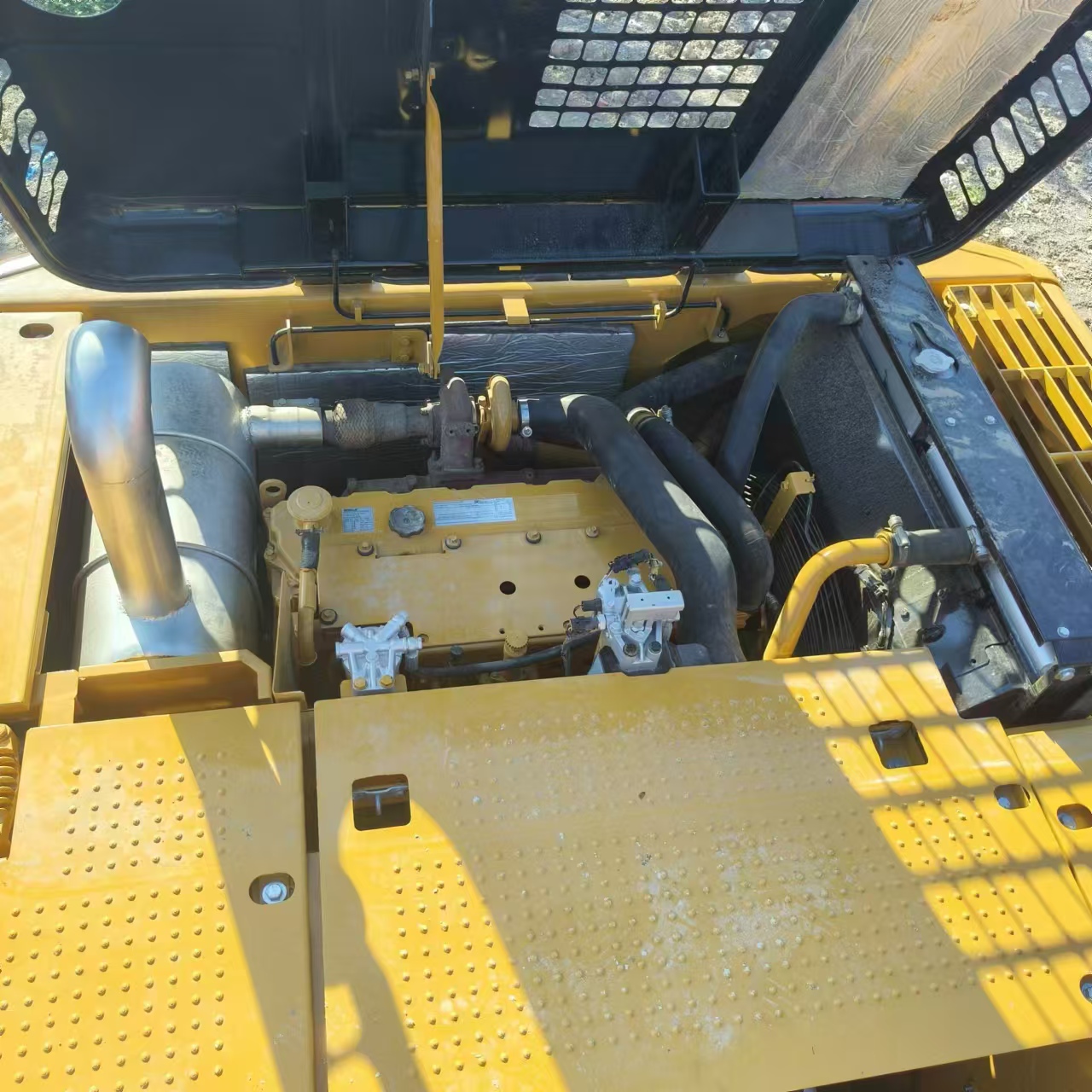 Pelle sur chenille CATERPILLAR 323D: photos 20 Pelle sur chenille CATERPILLAR 323D: photos 20