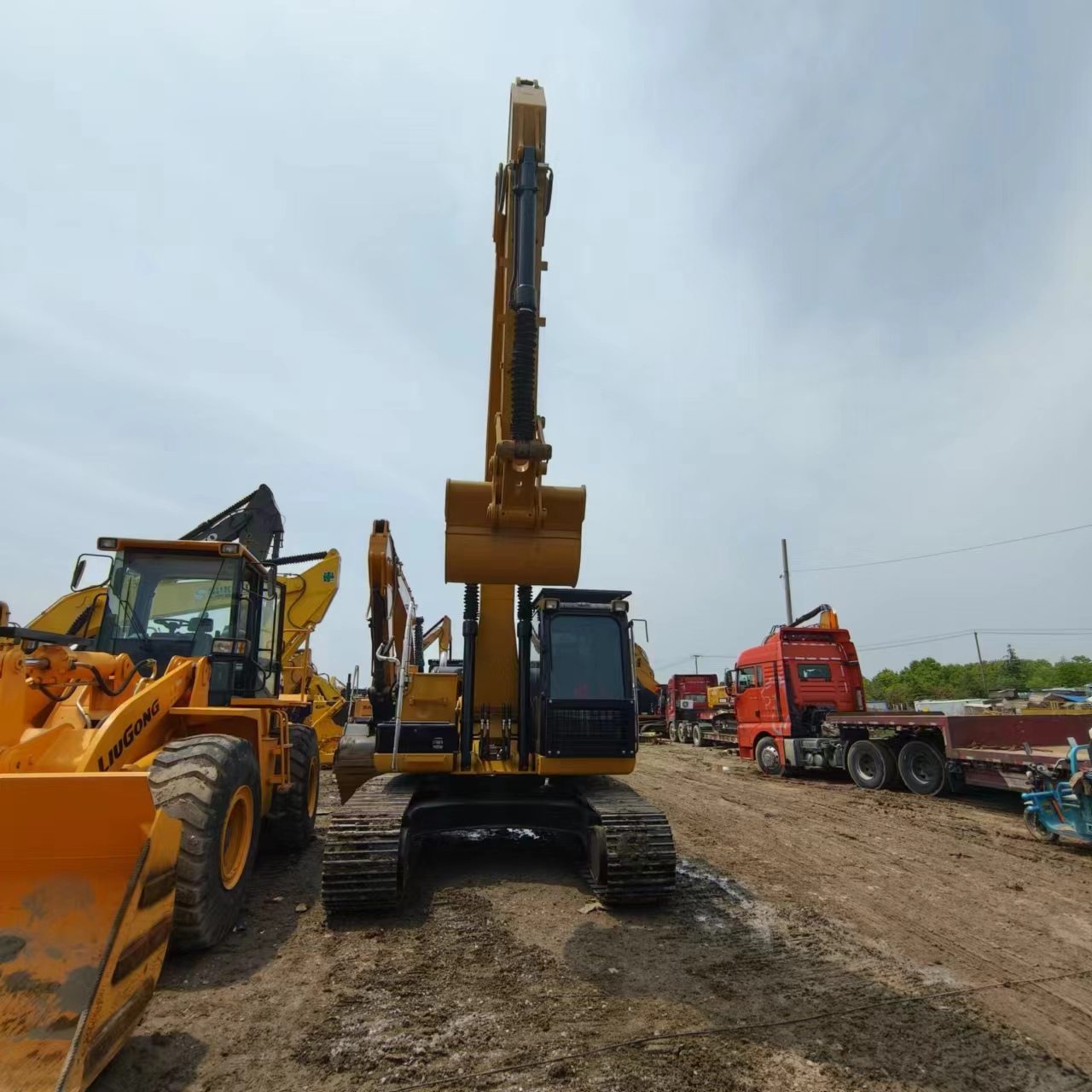 Pelle sur chenille CATERPILLAR 323D2L: photos 7