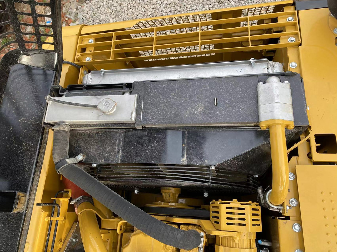 Pelle sur chenille CATERPILLAR 329D: photos 19