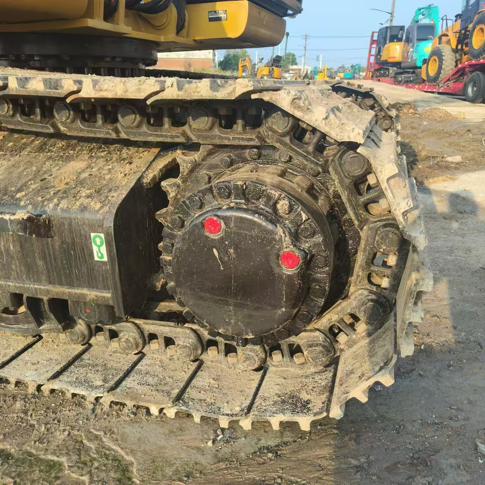 Pelle sur chenille CATERPILLAR 329D2: photos 6