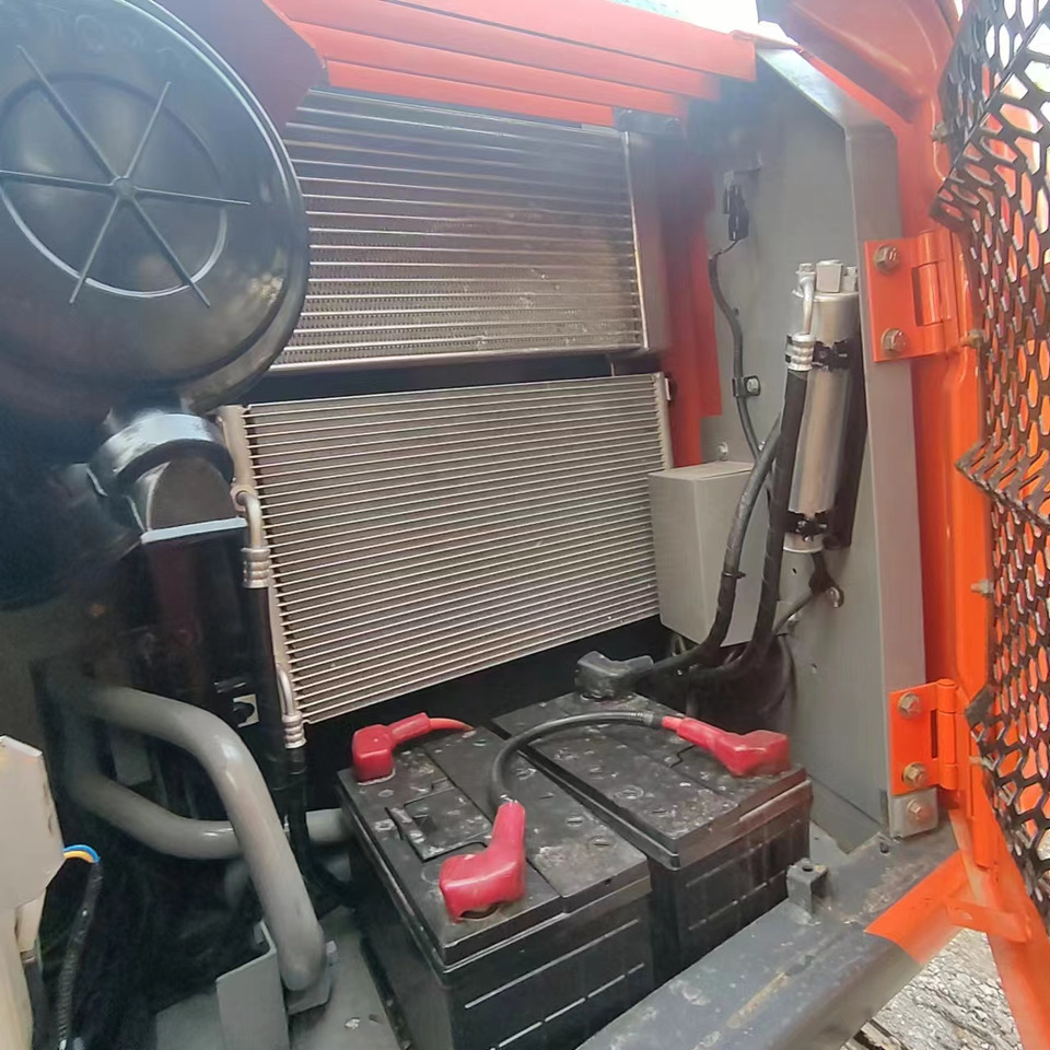 HITACHI ZX120 - Mini pelle: photos 4 HITACHI ZX120 - Mini pelle: photos 4