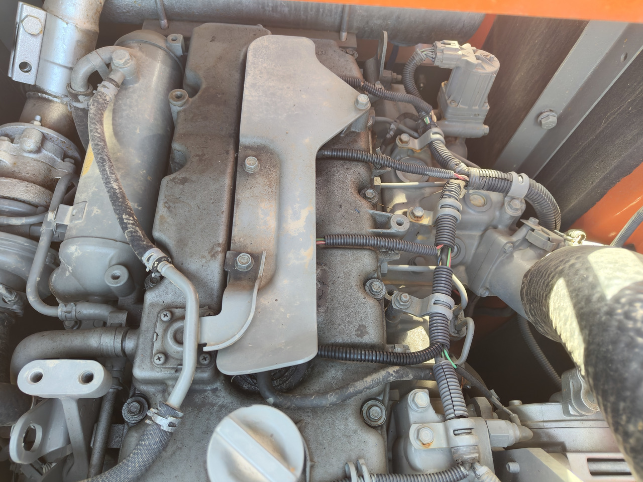 Pelle sur chenille HITACHI ZX130H-5A: photos 15