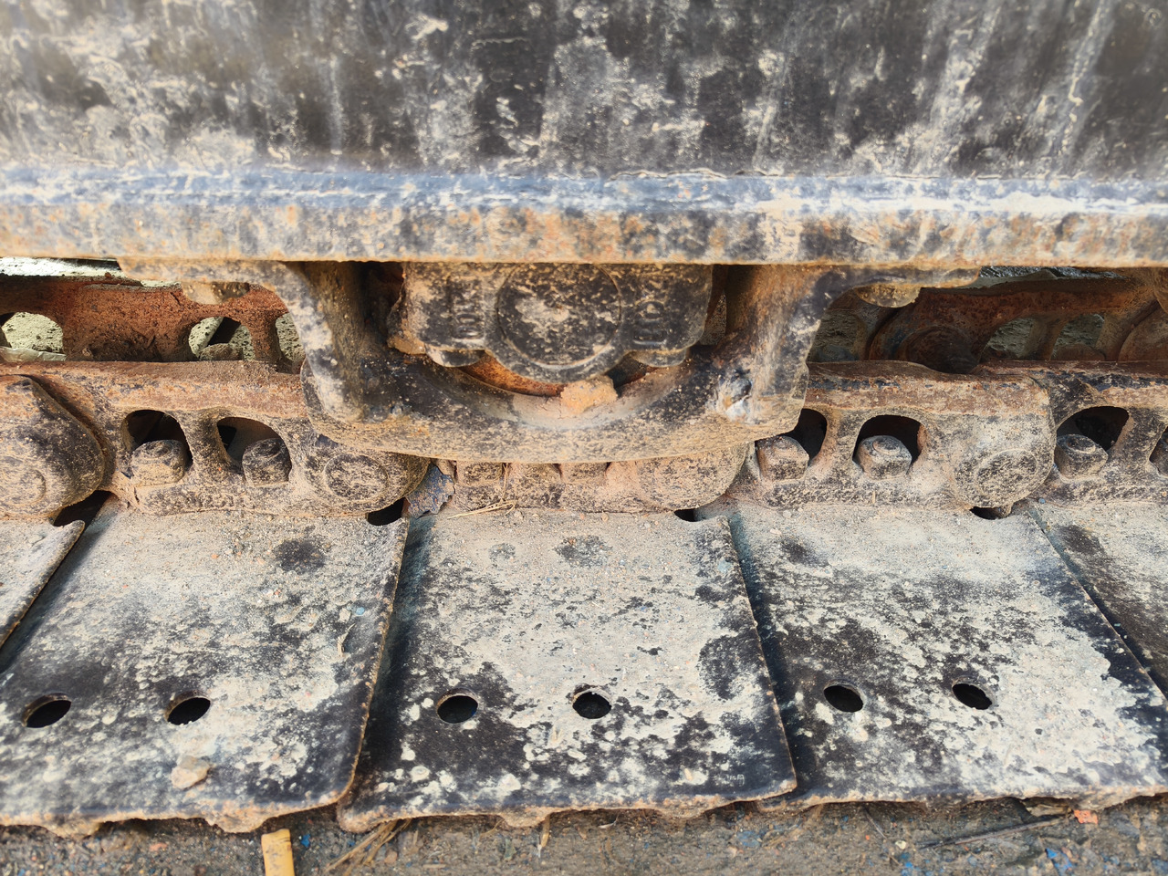 Pelle sur chenille HITACHI ZX130H-5A: photos 22