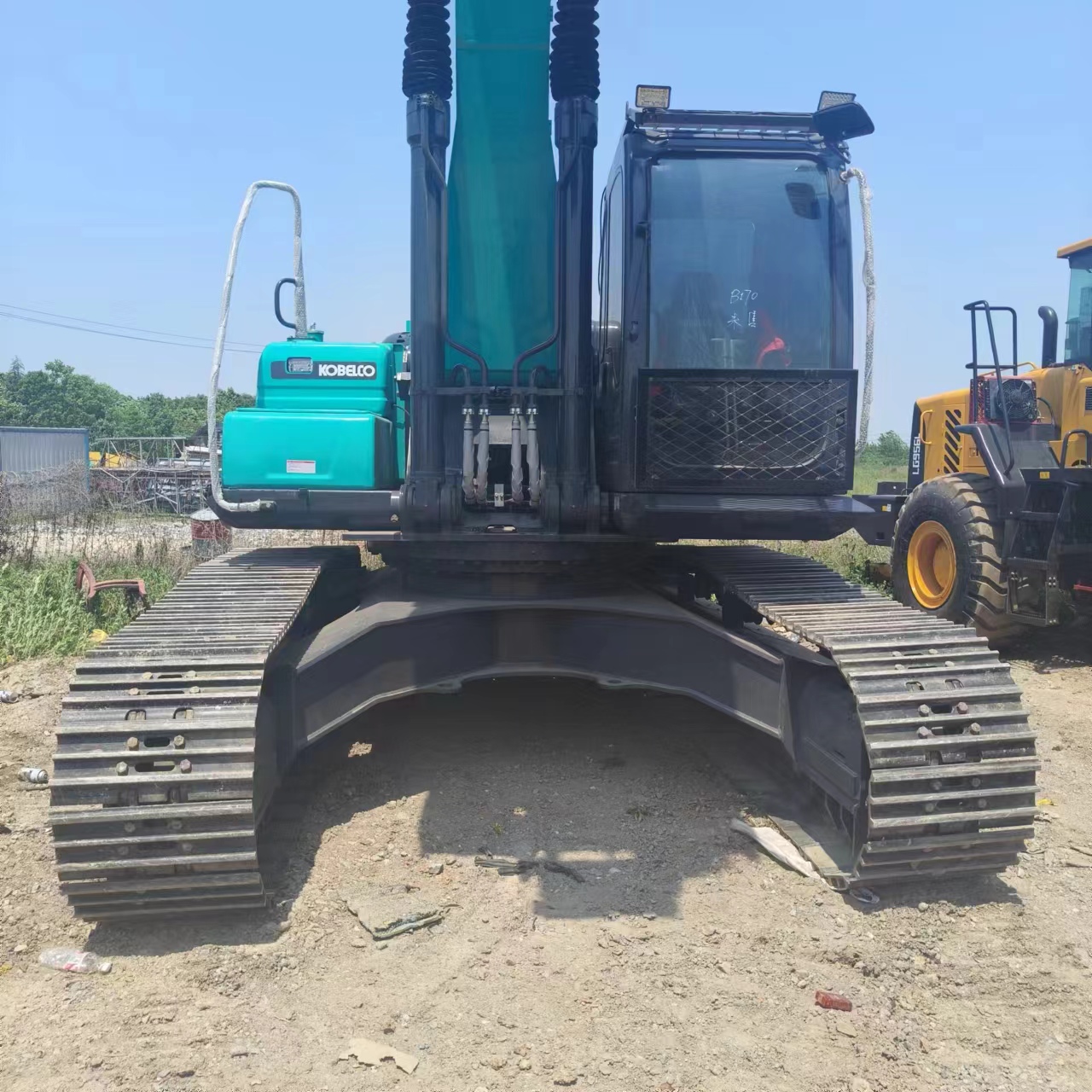 KOBELCO SK350 - Pelle sur chenille: photos 2 KOBELCO SK350 - Pelle sur chenille: photos 2