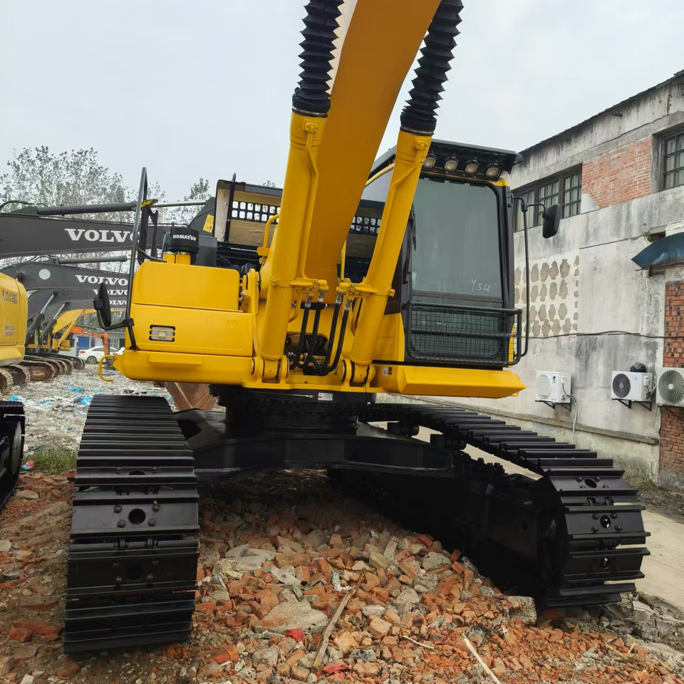 KOMATSU PC450-8 - Pelle sur chenille: photos 5 KOMATSU PC450-8 - Pelle sur chenille: photos 5