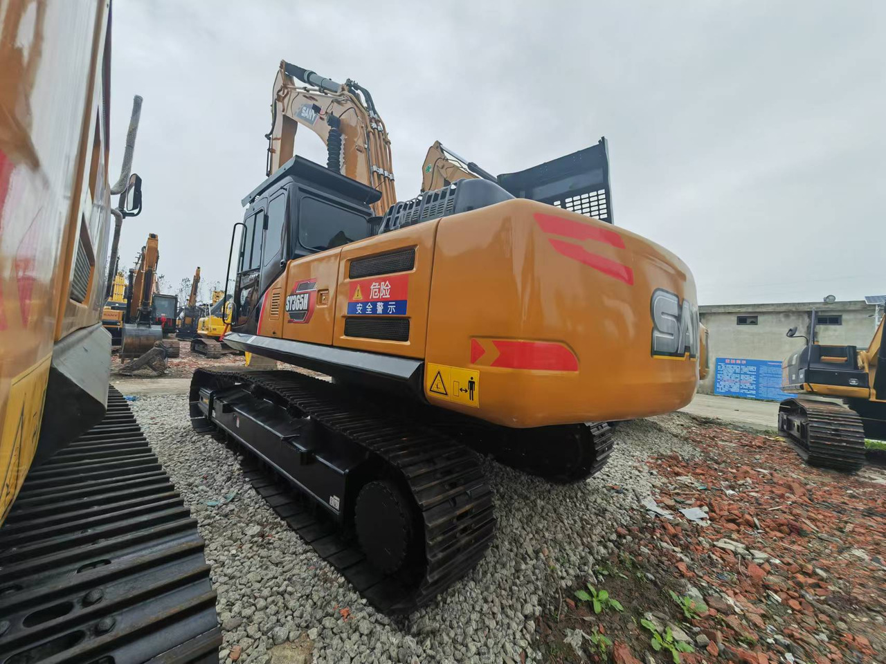 SANY SY365H - Pelle sur chenille: photos 3 SANY SY365H - Pelle sur chenille: photos 3