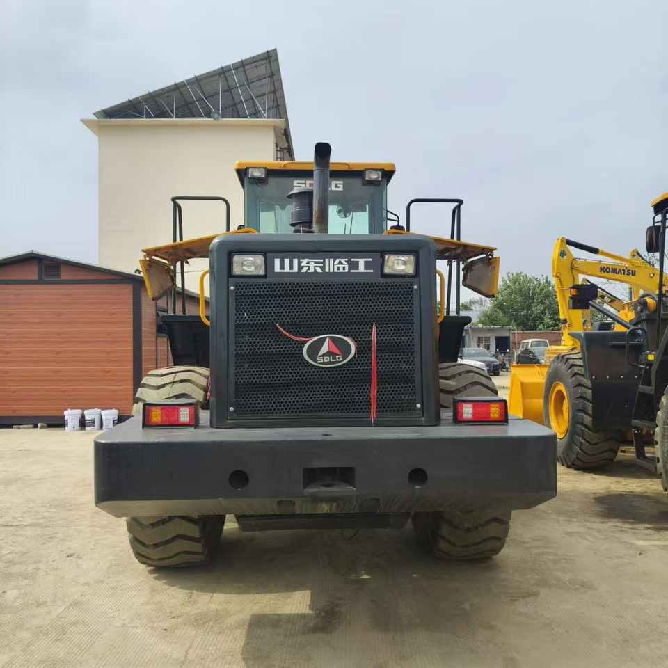 SDLG L956F - Chargeuse sur pneus: photos 2 SDLG L956F - Chargeuse sur pneus: photos 2