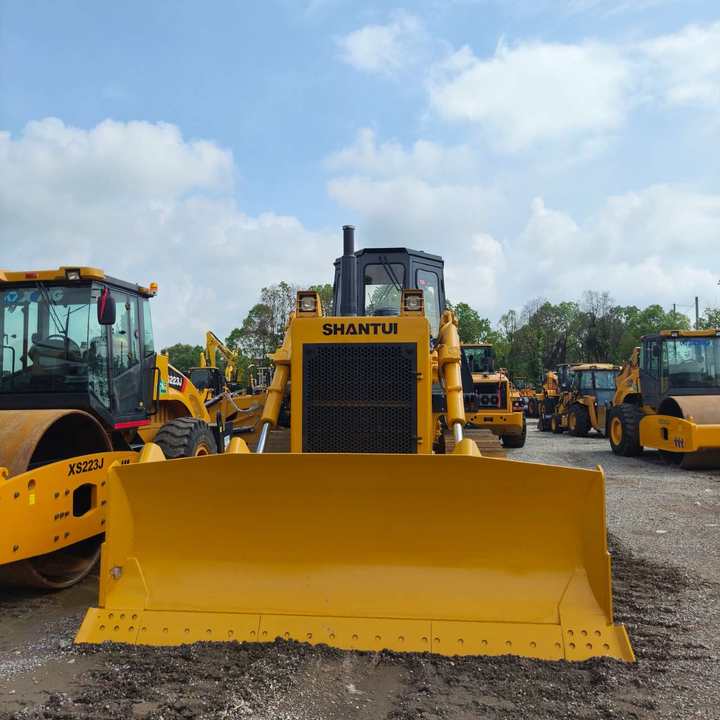 SHANTUI SD22 - Bulldozer: photos 2 SHANTUI SD22 - Bulldozer: photos 2
