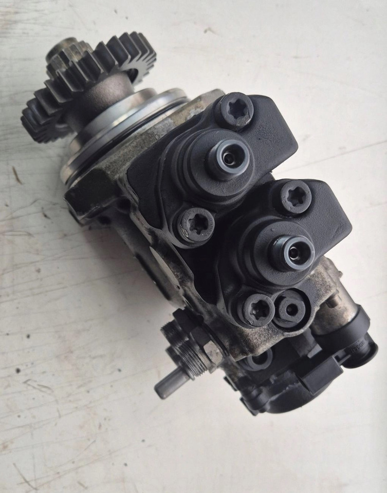 BOSCH- FORD F-MAX 500 TRUCKS 0445020262 - Pompe à carburant: photos 3 BOSCH- FORD F-MAX 500 TRUCKS 0445020262 - Pompe à carburant: photos 3