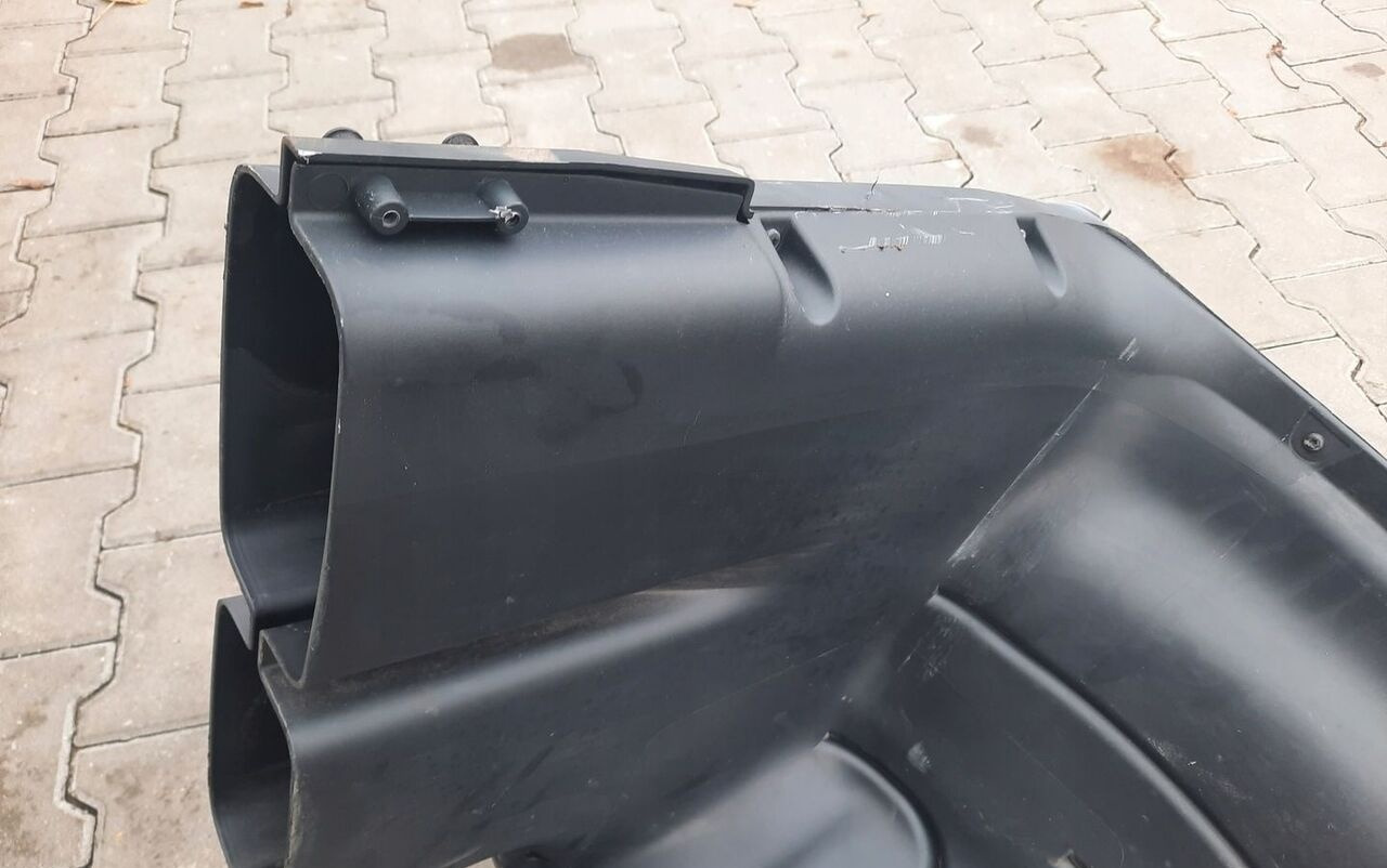 KOMIN WLOT POWIETRZA CZAPKA KABINY 21285236 Volvo FH 4 - Système d'admission d'air pour Camion: photos 1 KOMIN WLOT POWIETRZA CZAPKA KABINY 21285236 Volvo FH 4 - Système d'admission d'air pour Camion: photos 1