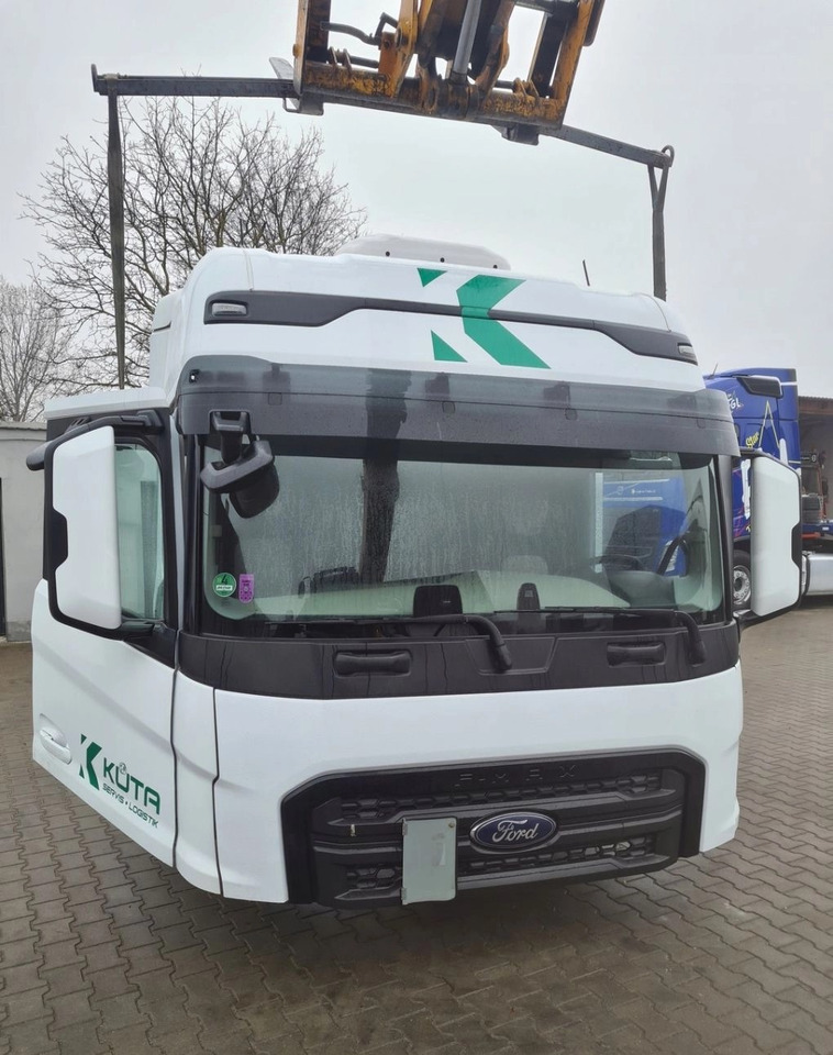 KOMPLETNA FORD F-MAX TRUCKS CARGO 500 - Cabine: photos 2 KOMPLETNA FORD F-MAX TRUCKS CARGO 500 - Cabine: photos 2