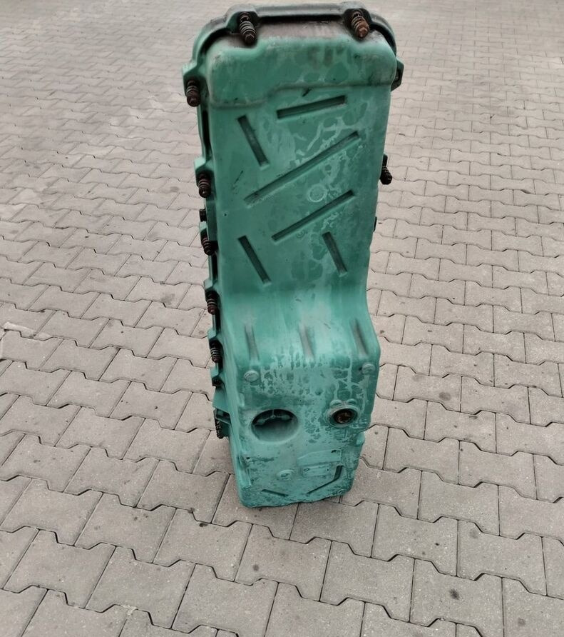 MISA MISKA OLEJOWA SILNIKA VOLVO FM 9 D9B 20490029 - Carter d'huile pour Camion: photos 3 MISA MISKA OLEJOWA SILNIKA VOLVO FM 9 D9B 20490029 - Carter d'huile pour Camion: photos 3