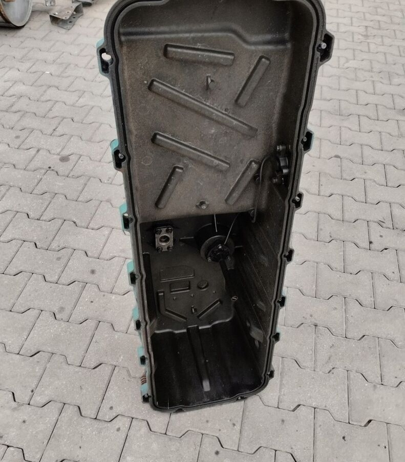 MISA MISKA OLEJOWA SILNIKA VOLVO FM 9 D9B 20490029 - Carter d'huile pour Camion: photos 1 MISA MISKA OLEJOWA SILNIKA VOLVO FM 9 D9B 20490029 - Carter d'huile pour Camion: photos 1