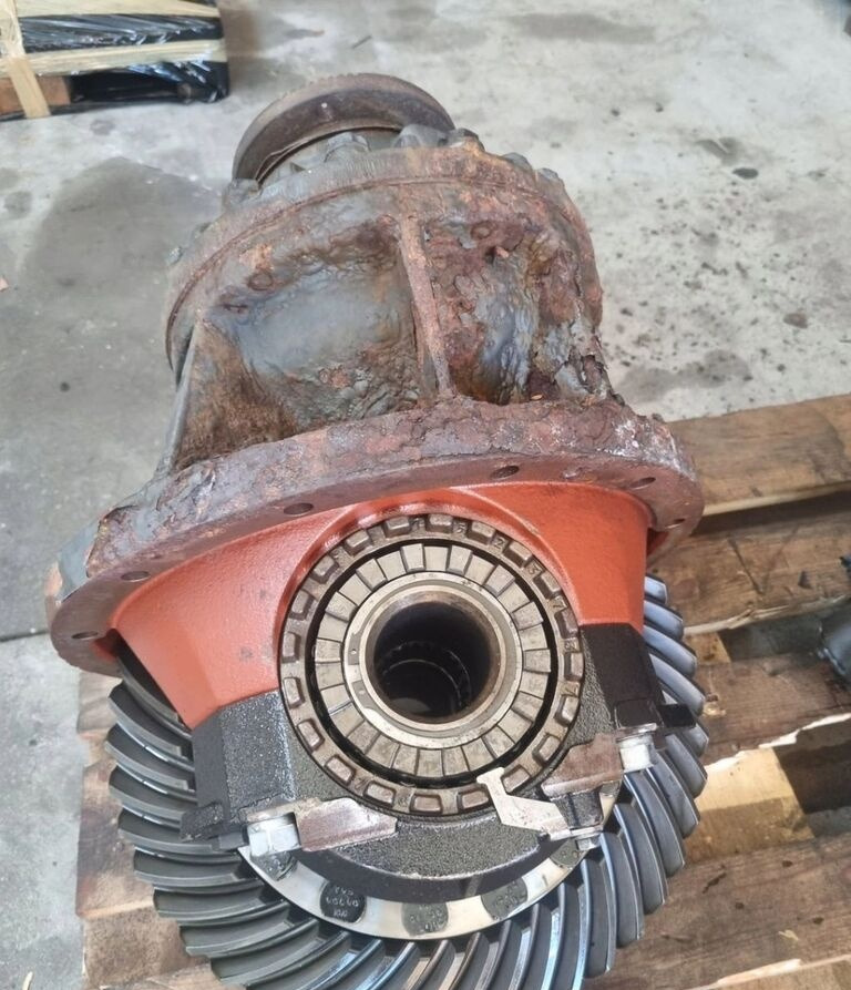 Meritor EV91 RSS1356 SV 2.50 18/45 Volvo FH FM truck - Différentiel pour Camion: photos 1 Meritor EV91 RSS1356 SV 2.50 18/45 Volvo FH FM truck - Différentiel pour Camion: photos 1