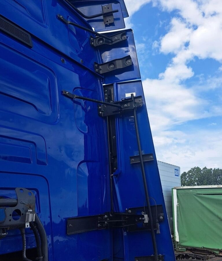 Renault GAMA-T Renault - Aérodynamique/ Spoilers pour Camion: photos 3 Renault GAMA-T Renault - Aérodynamique/ Spoilers pour Camion: photos 3