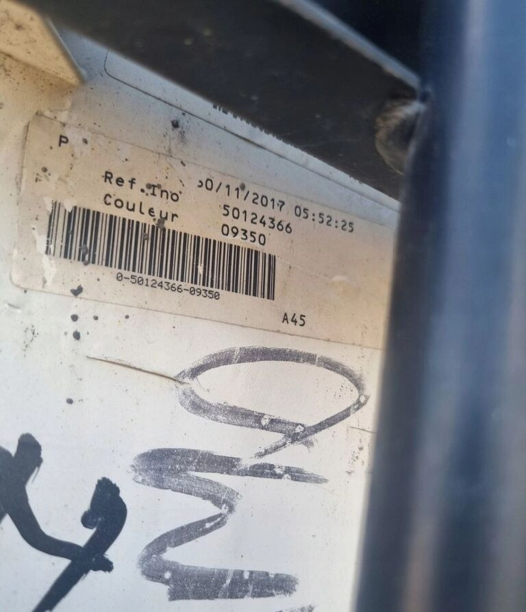 Renault Y OWIEWKI STELAŻ KABINY GAMA T RANGE HIGH Renault Gama - Aérodynamique/ Spoilers pour Camion: photos 3 Renault Y OWIEWKI STELAŻ KABINY GAMA T RANGE HIGH Renault Gama - Aérodynamique/ Spoilers pour Camion: photos 3