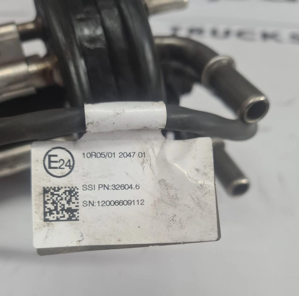 SMOK ADBLUE Z CZUJNIKIEM JAKOŚCI RENAULT GAMA T VOLVO FM 4 FH 4 LIFT FH 5 23343310 P03 - Système d'échappement: photos 4 SMOK ADBLUE Z CZUJNIKIEM JAKOŚCI RENAULT GAMA T VOLVO FM 4 FH 4 LIFT FH 5 23343310 P03 - Système d'échappement: photos 4