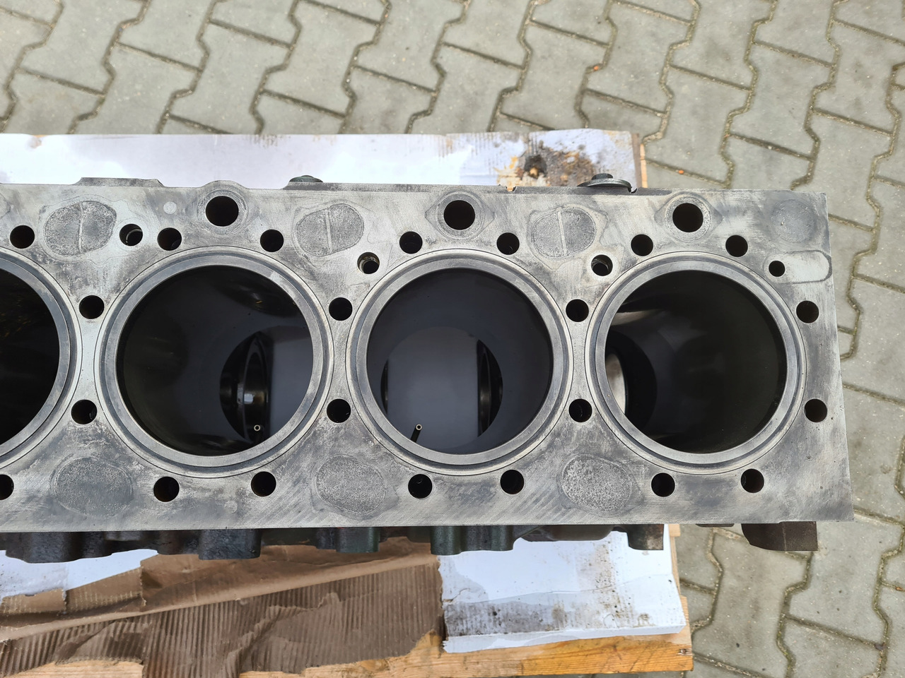 Bloc-cylindres pour Camion VOLVO BLOK SILNIKA SŁUPEK VOLVO FM FH 13 D13A: photos 9