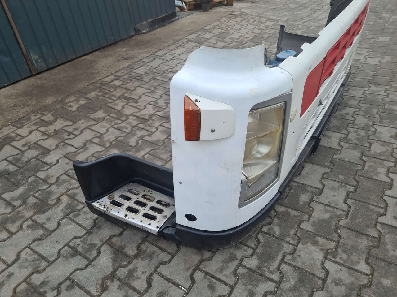 VOLVO PRZÓD KOMPLETNY ZDERZAK LAMPA OSŁONA VOLVO FH FM 7 9 12 13 - Pare-chocs pour Camion: photos 3 VOLVO PRZÓD KOMPLETNY ZDERZAK LAMPA OSŁONA VOLVO FH FM 7 9 12 13 - Pare-chocs pour Camion: photos 3