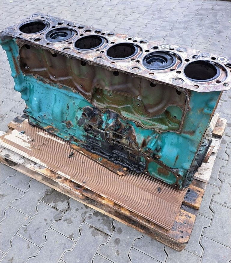 Volvo FM 9 - Bloc-cylindres pour Camion: photos 4 Volvo FM 9 - Bloc-cylindres pour Camion: photos 4