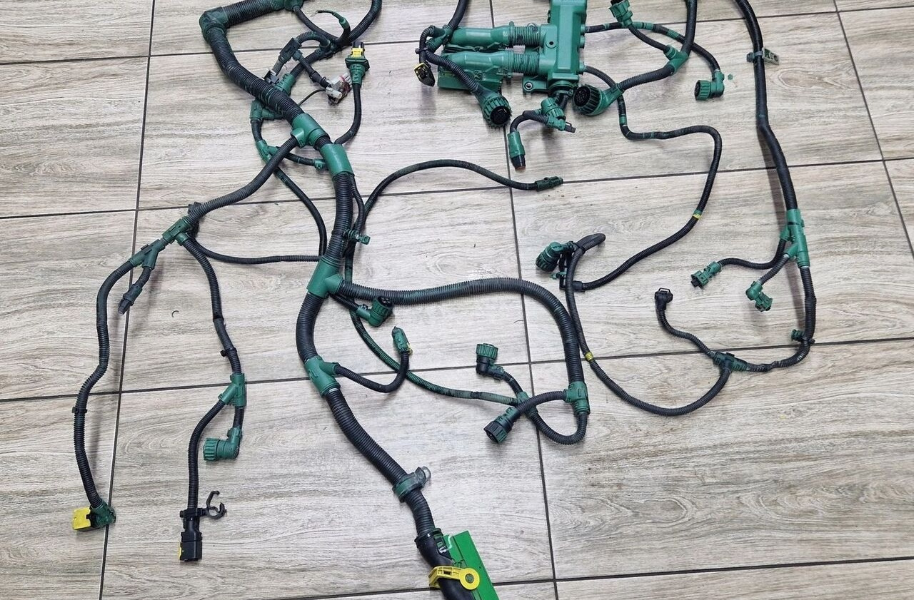 Volvo WIĄZKA INSTALACJA SILNIKA FH 16 D16K EURO 6 22549742 1   Volvo - Câble/ Fil pour Camion: photos 2 Volvo WIĄZKA INSTALACJA SILNIKA FH 16 D16K EURO 6 22549742 1   Volvo - Câble/ Fil pour Camion: photos 2