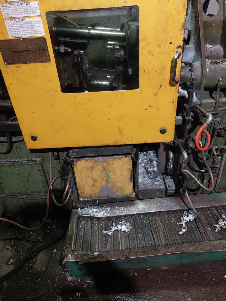 PRODUCER TAIWAN DH-P80 - Machine-outil: photos 3 PRODUCER TAIWAN DH-P80 - Machine-outil: photos 3