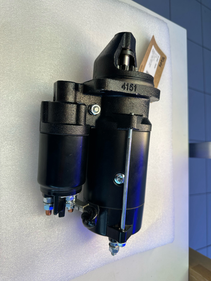 Woda Lancer loader, Perkins, Massey Ferguson Tractor, Spra-Coupe Sprayer - Démarreur pour Camion: photos 5 Woda Lancer loader, Perkins, Massey Ferguson Tractor, Spra-Coupe Sprayer - Démarreur pour Camion: photos 5