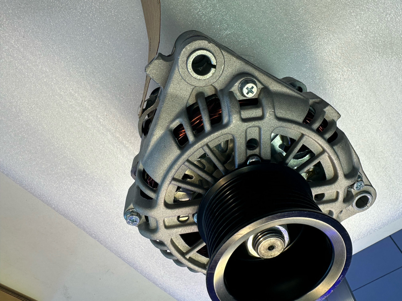 Woda Volvo B7/B9/B10/B12 Series Bus Deutz MD7 Renault RVI Midlum - Alternateur pour Véhicule utilitaire: photos 2 Woda Volvo B7/B9/B10/B12 Series Bus Deutz MD7 Renault RVI Midlum - Alternateur pour Véhicule utilitaire: photos 2