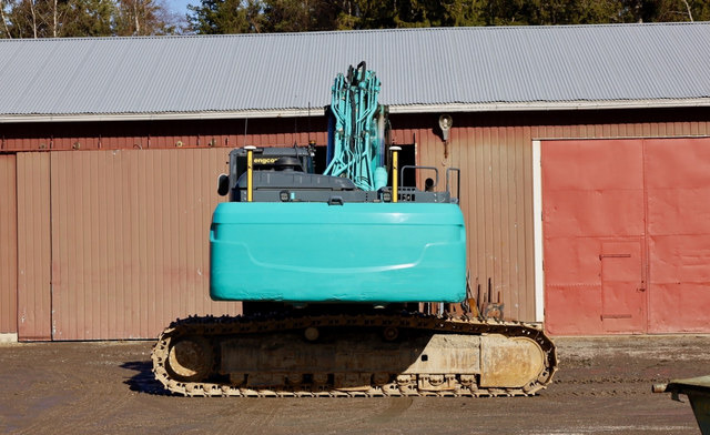 Kobelco SK350 LC-10 - Pelle sur chenille: photos 4 Kobelco SK350 LC-10 - Pelle sur chenille: photos 4
