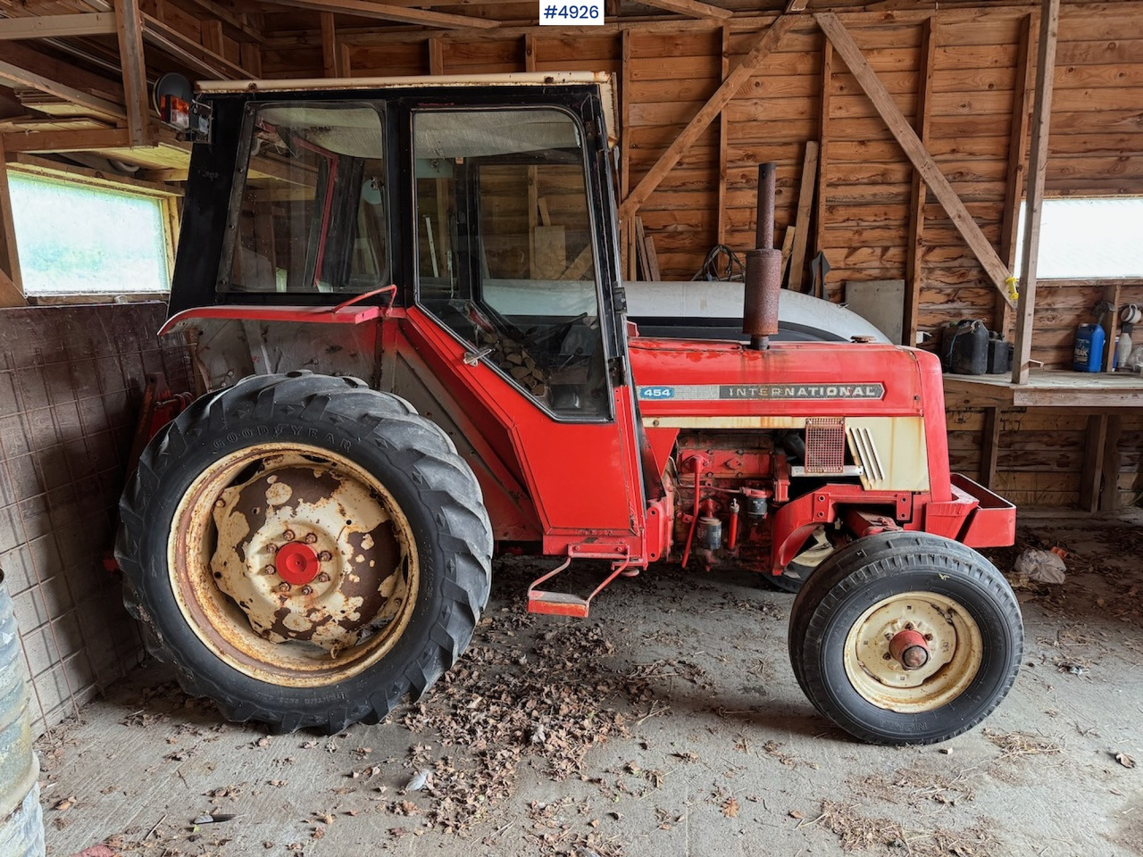 1977 International Harvester 454 - Tracteur agricole: photos 4 1977 International Harvester 454 - Tracteur agricole: photos 4