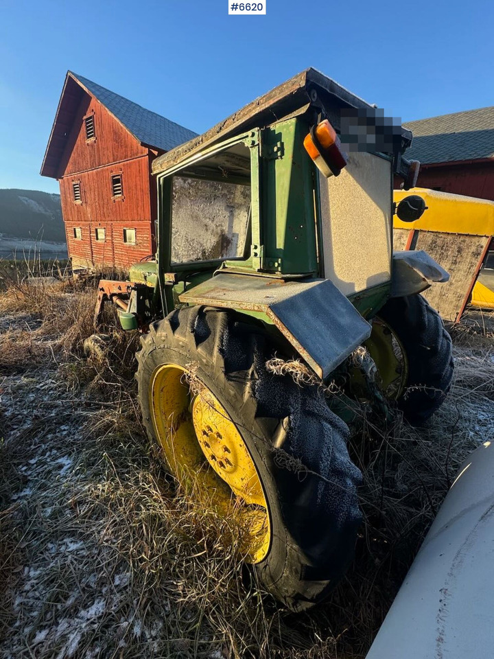 1977 John Deere 2030 w/ front loader. Repair object. en leasing occasion 1977 John Deere 2030 w/ front loader. Repair object.: photos 9