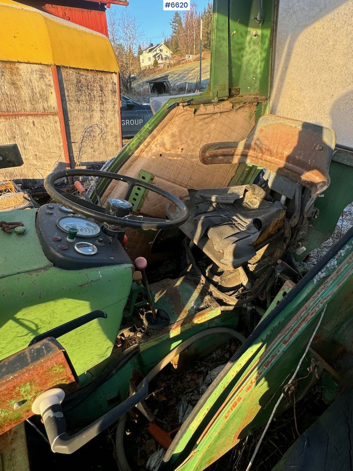 1977 John Deere 2030 w/ front loader. Repair object. en leasing occasion 1977 John Deere 2030 w/ front loader. Repair object.: photos 18