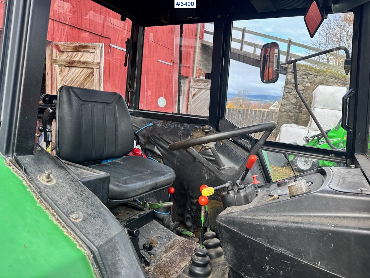 Tracteur agricole 1980 John Deere 1140 w/ Front loader and bucket.: photos 20 Tracteur agricole 1980 John Deere 1140 w/ Front loader and bucket.: photos 20