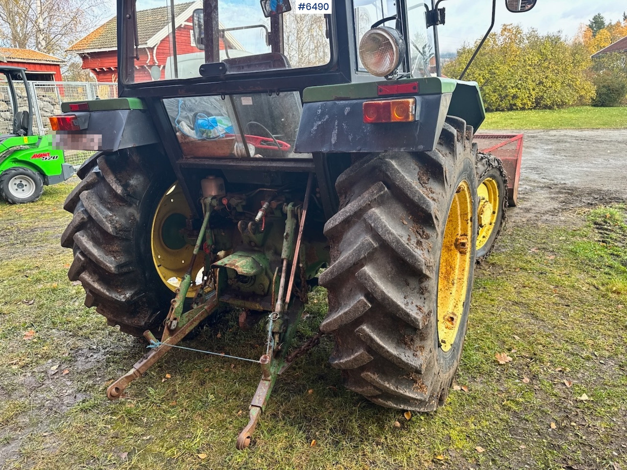 Tracteur agricole 1980 John Deere 1140 w/ Front loader and bucket.: photos 6 Tracteur agricole 1980 John Deere 1140 w/ Front loader and bucket.: photos 6