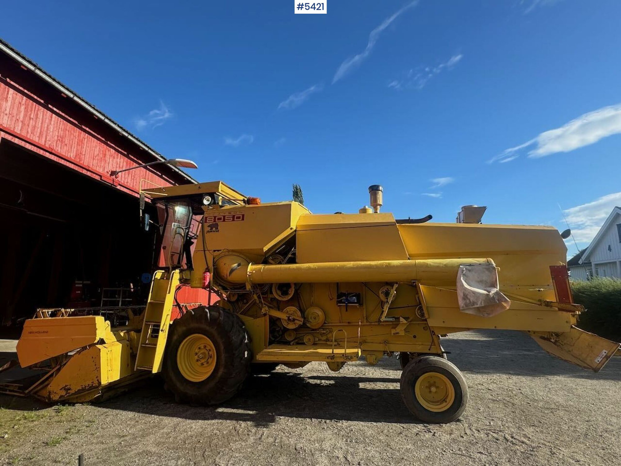 1988 New Holland 8050 - Moissonneuse-batteuse: photos 5 1988 New Holland 8050 - Moissonneuse-batteuse: photos 5