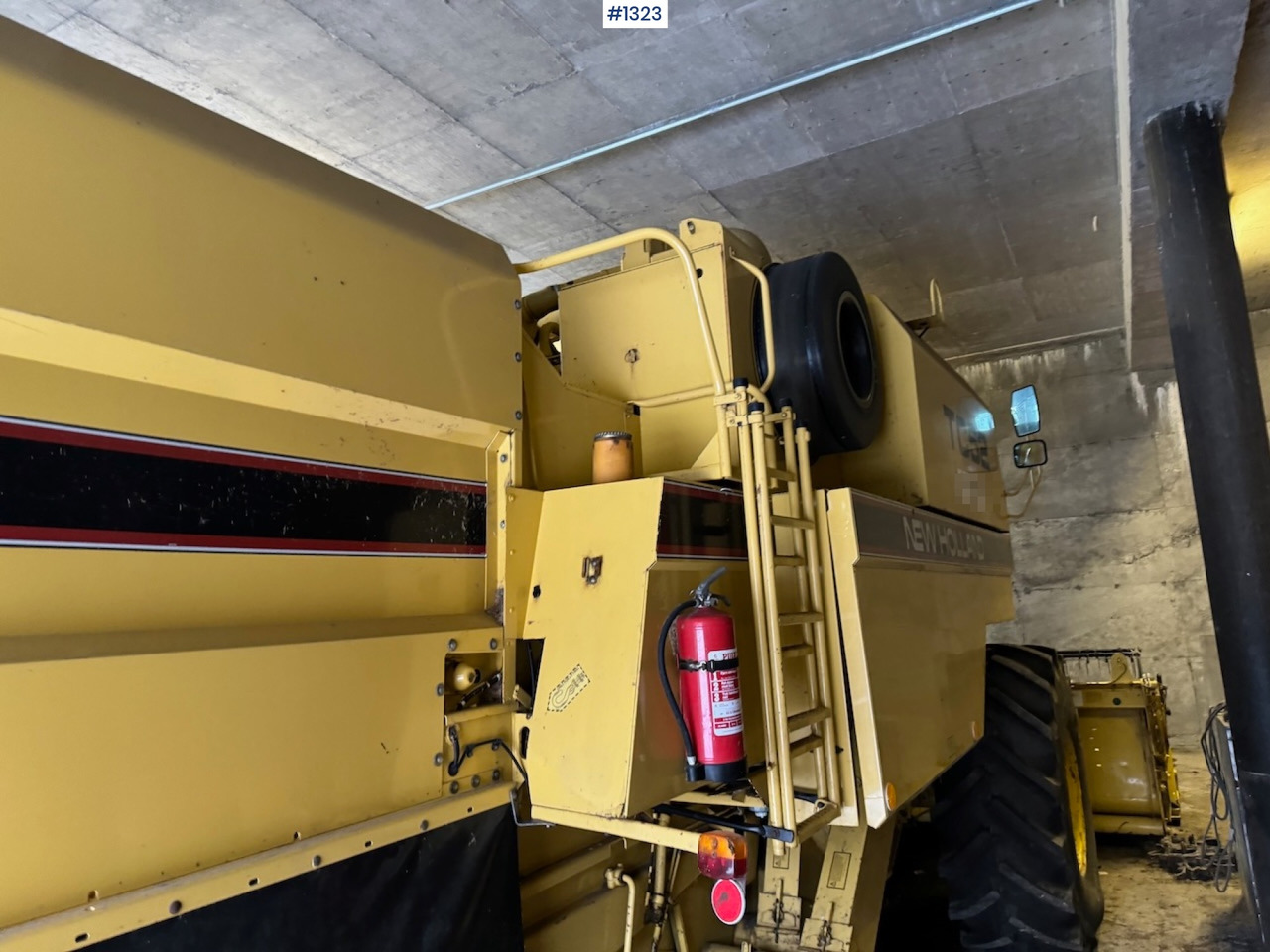 1992 New Holland TC52 Combine en leasing occasion 1992 New Holland TC52 Combine: photos 13