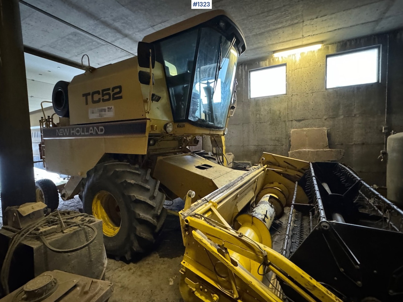 1992 New Holland TC52 Combine en leasing occasion 1992 New Holland TC52 Combine: photos 6