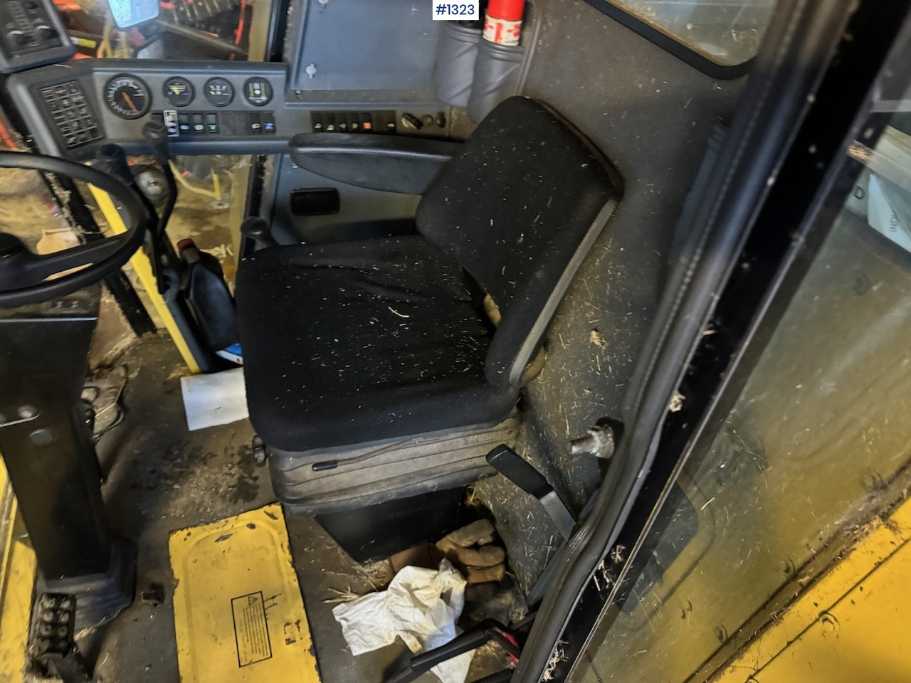 1992 New Holland TC52 Combine en leasing occasion 1992 New Holland TC52 Combine: photos 17