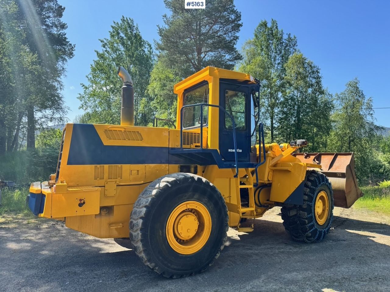 1994 Komatsu WA420-1 Wheel Loader w/ Bucket. 7200 hours! - Chargeuse sur pneus: photos 5 1994 Komatsu WA420-1 Wheel Loader w/ Bucket. 7200 hours! - Chargeuse sur pneus: photos 5