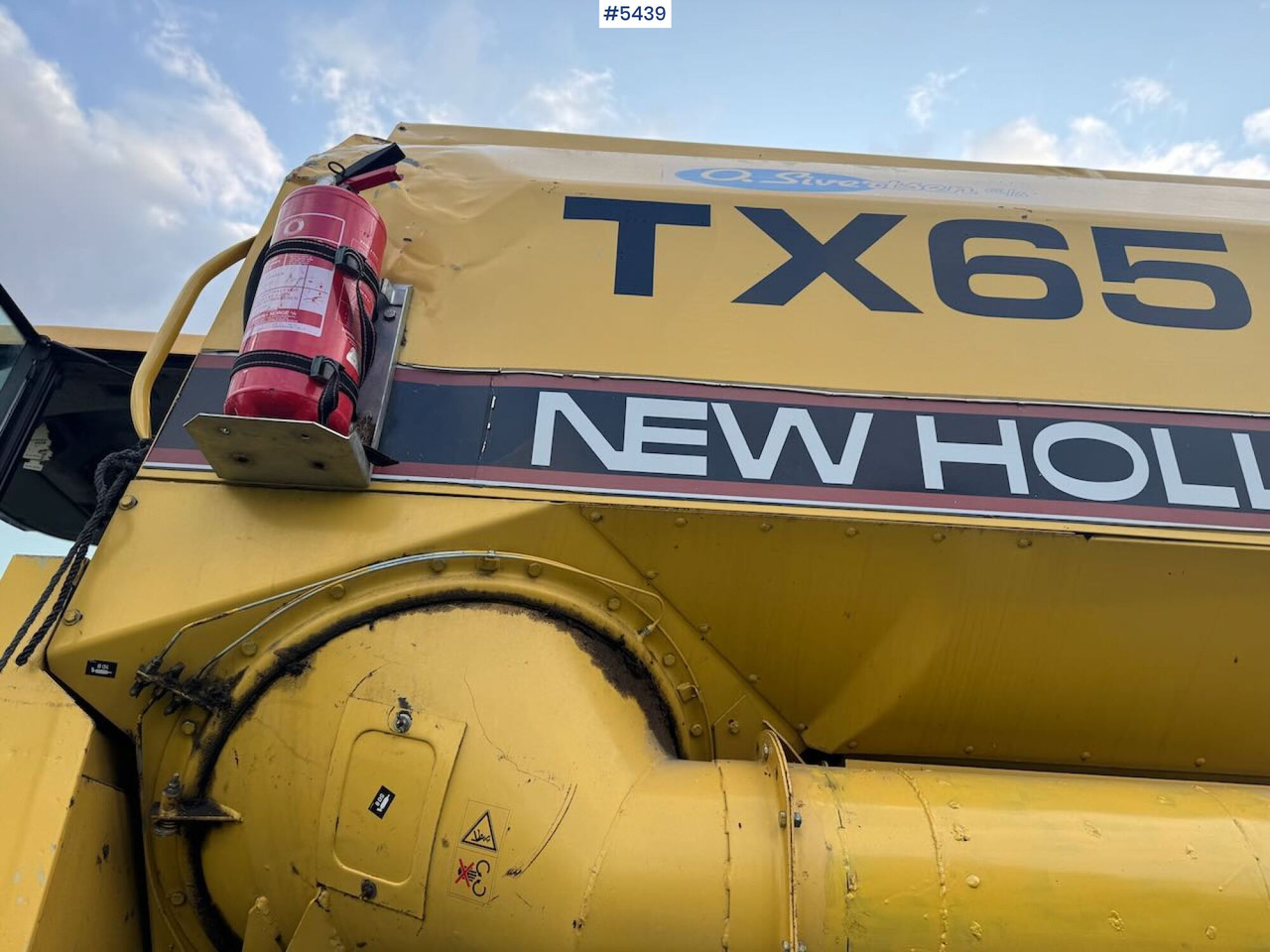 1995 New Holland TX65 m/ 20 fot skjærebord og henger en leasing occasion 1995 New Holland TX65 m/ 20 fot skjærebord og henger: photos 12 1995 New Holland TX65 m/ 20 fot skjærebord og henger en leasing occasion 1995 New Holland TX65 m/ 20 fot skjærebord og henger: photos 12