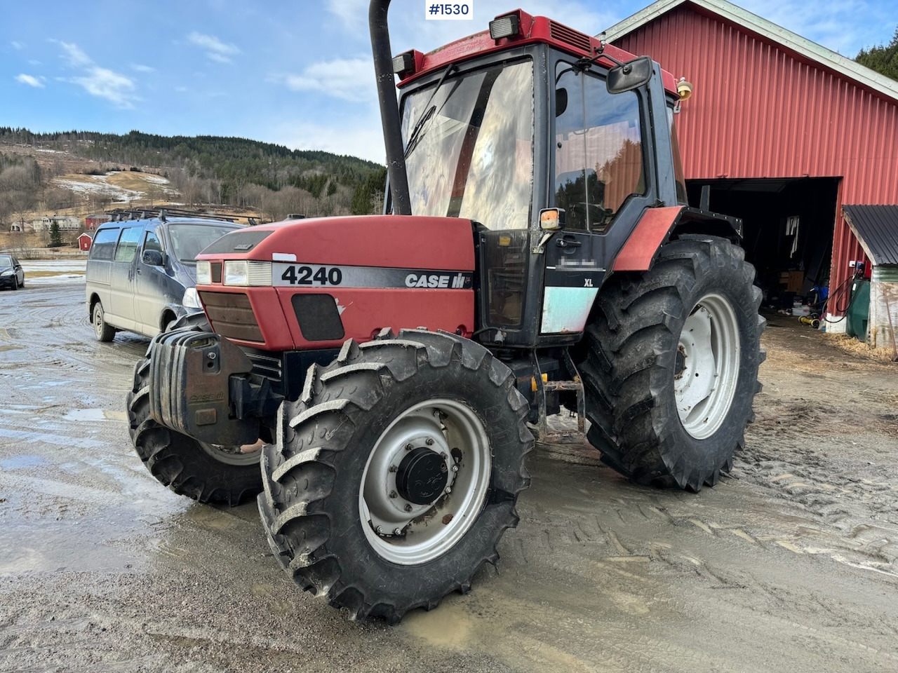 1996 Case CASE IH 4240 XL - Tracteur agricole: photos 3 1996 Case CASE IH 4240 XL - Tracteur agricole: photos 3