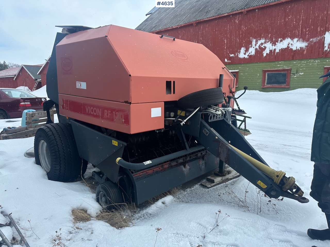 1998 Vicon RF 130 Round baler. - Matériel de fenaison: photos 5 1998 Vicon RF 130 Round baler. - Matériel de fenaison: photos 5