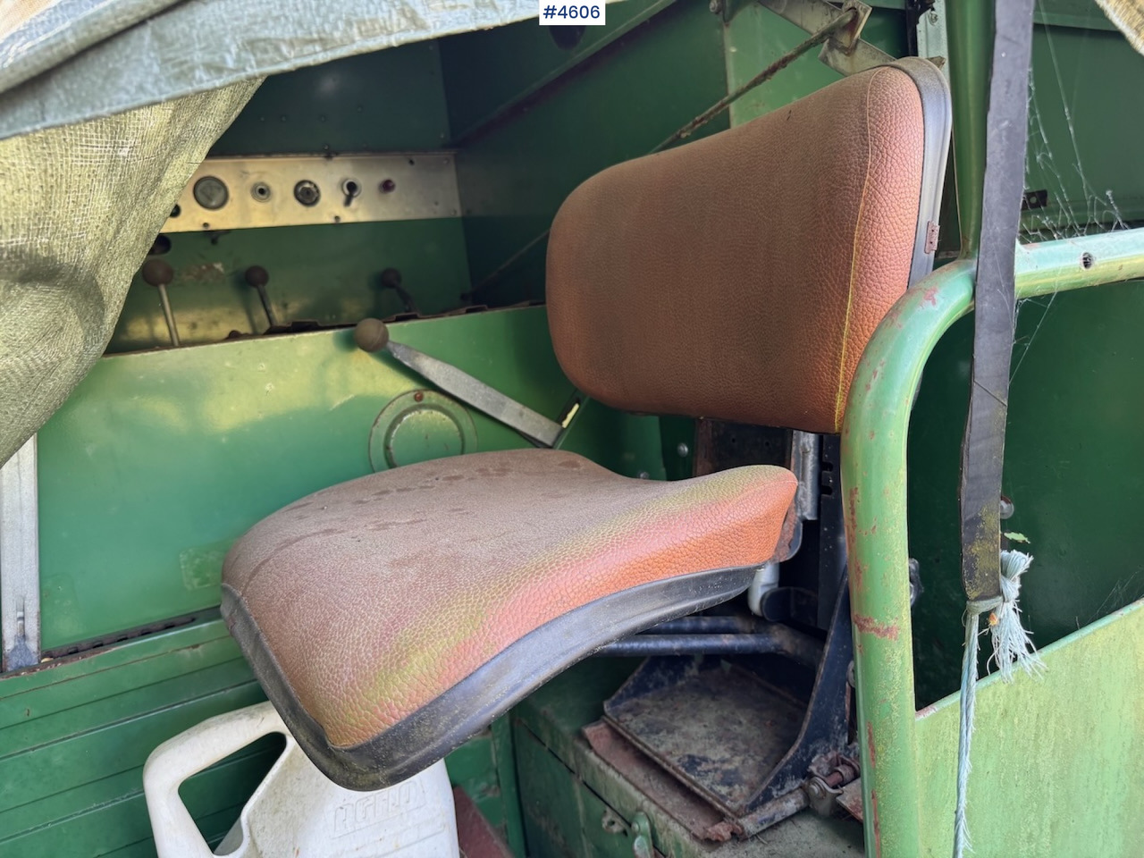 Moissonneuse-batteuse 2 Volvo BM Aktiv 800 threshers: photos 17