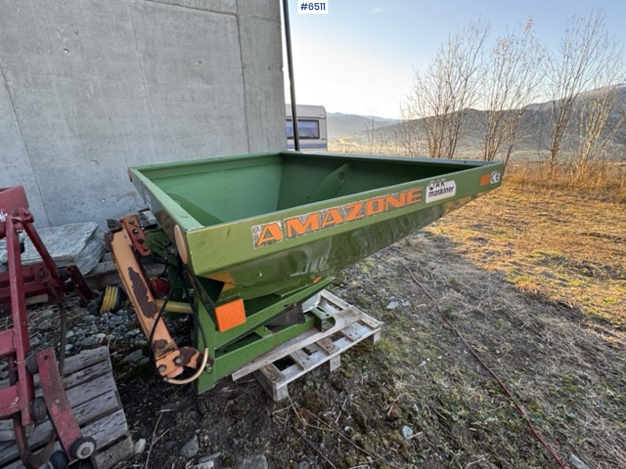 2000 Amazone ZA-X Perfect Fertilizer spreader - Distributeur d'engrais: photos 2 2000 Amazone ZA-X Perfect Fertilizer spreader - Distributeur d'engrais: photos 2