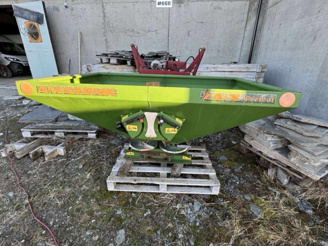 2000 Amazone ZA-X Perfect Fertilizer spreader - Distributeur d'engrais: photos 5 2000 Amazone ZA-X Perfect Fertilizer spreader - Distributeur d'engrais: photos 5