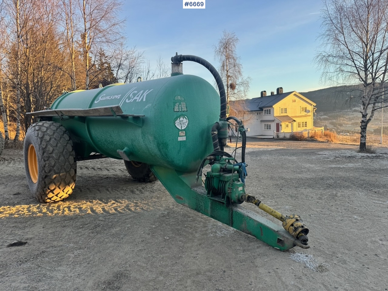 2000 Case FV88E-1 Fertilizer wagon. - Tonne à lisier: photos 4 2000 Case FV88E-1 Fertilizer wagon. - Tonne à lisier: photos 4