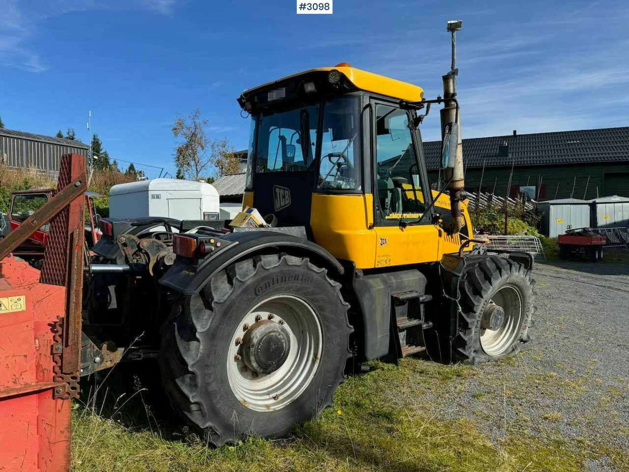 2001 JCB Fastrac 3185 4x4. The plow rigged and two sets of tires. - Tracteur agricole: photos 5 2001 JCB Fastrac 3185 4x4. The plow rigged and two sets of tires. - Tracteur agricole: photos 5