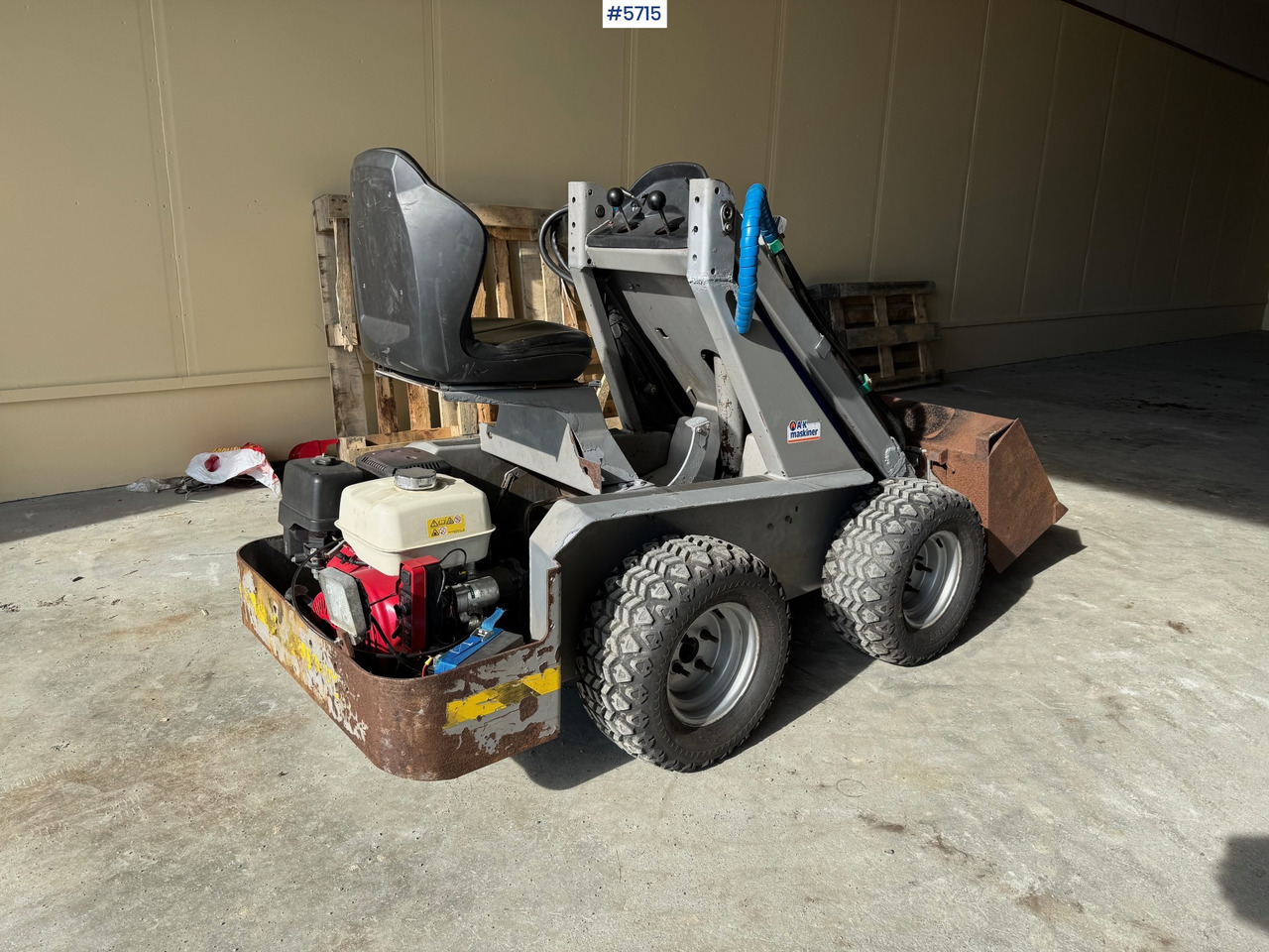 2005 Multione F14B - Valet de ferme: photos 3 2005 Multione F14B - Valet de ferme: photos 3